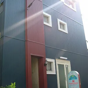 Im Auberge de jeunesse Ōsaka