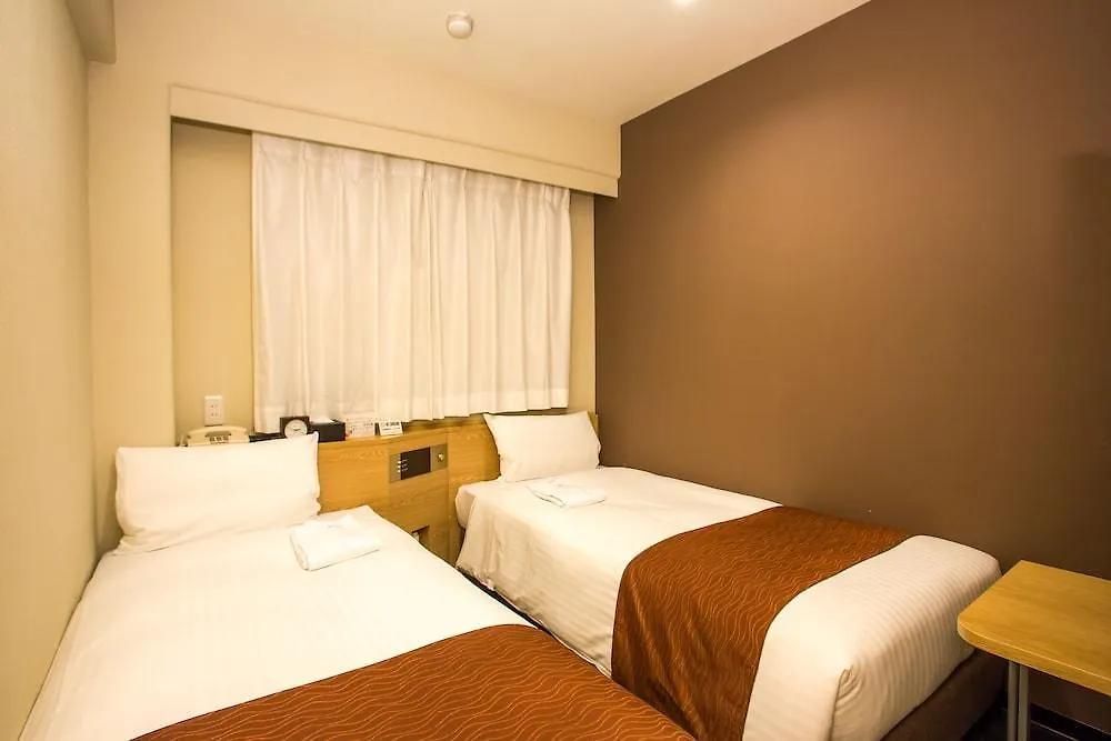 *** Hotel Via Inn Shin Osaka West Japon