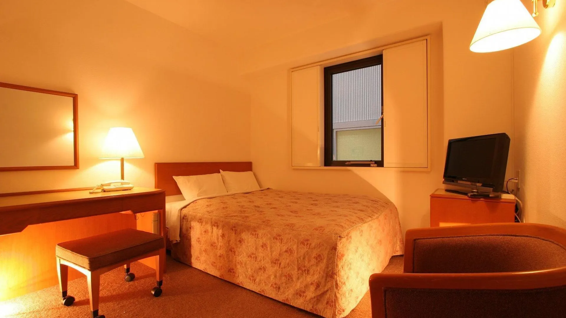 Via Inn Shin Osaka West Japon
